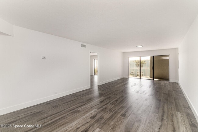 Building Photo - 85 S Atlantic Ave