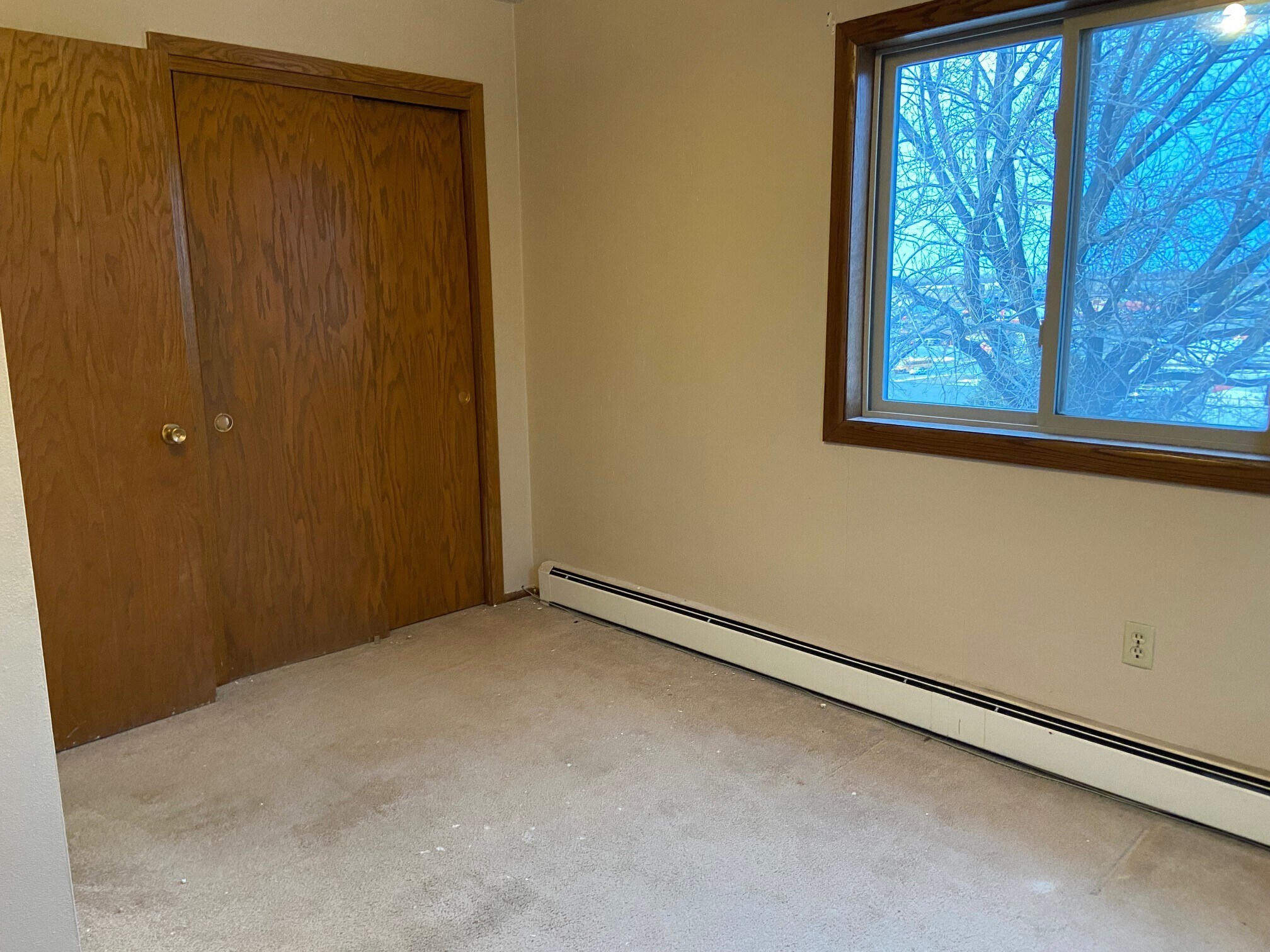 Bedroom - 103 E 12th Ave