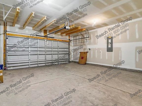 Building Photo - 140 Azure Lp