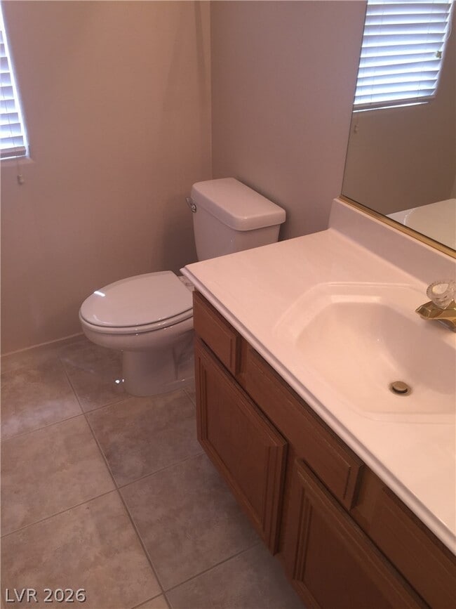 Building Photo - 1526 Silver Sunset Dr