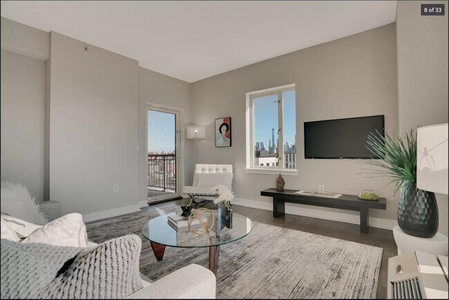 Building Photo - 3312 Hudson Ave