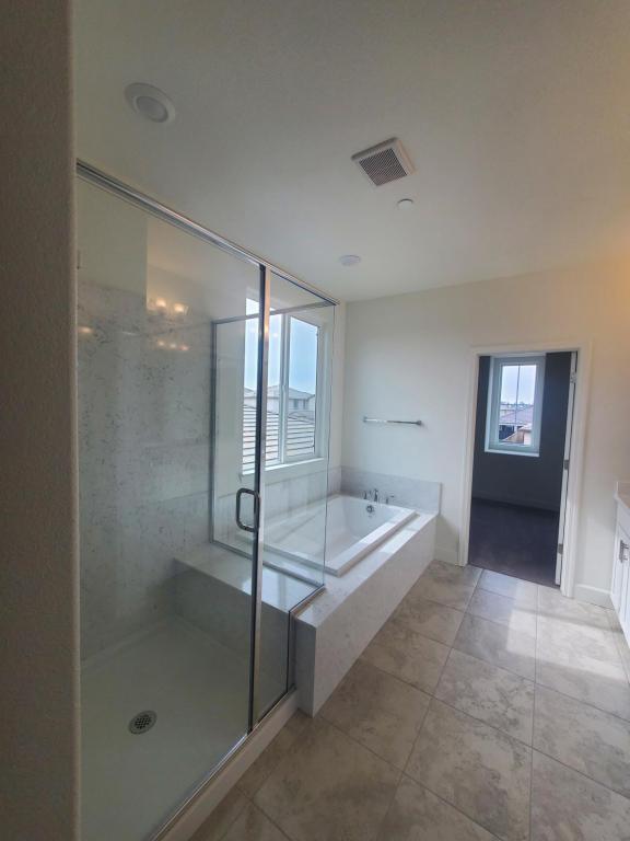 Building Photo - 5948 Rosalee St