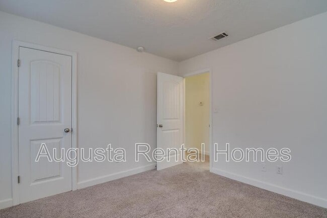 Building Photo - 4018 Wheeler Woods Rd