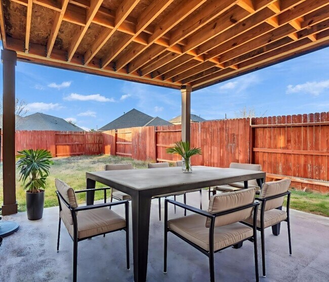 Building Photo - 4459 Ashberry Pine Ln