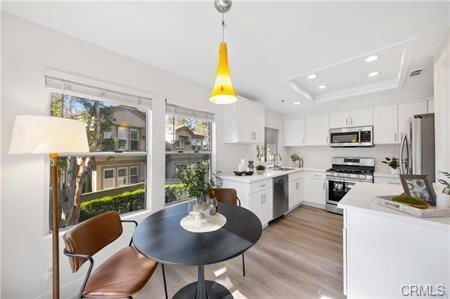 Building Photo - 15 Ericson Aisle