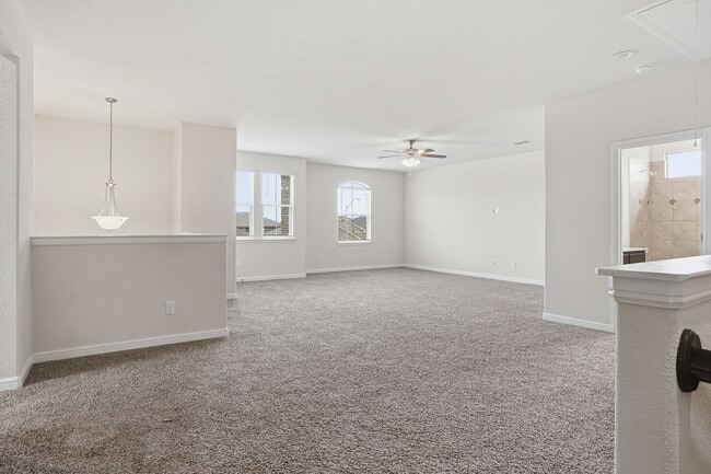 Building Photo - Beautiful on Burlingame