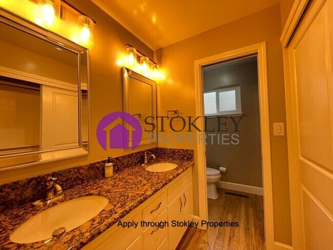 Building Photo - Stokley Properties Presents 124 Walford Dr...