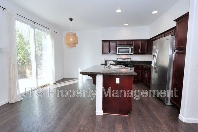 Building Photo - 3428 Trio Ln