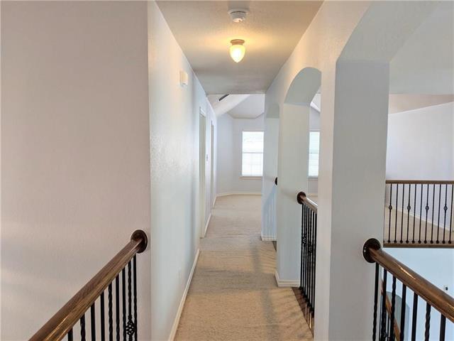 Building Photo - 213 Palomino Ct