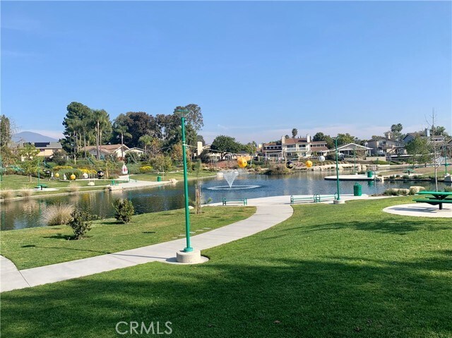Building Photo - 23211 Meadowbrook Cir