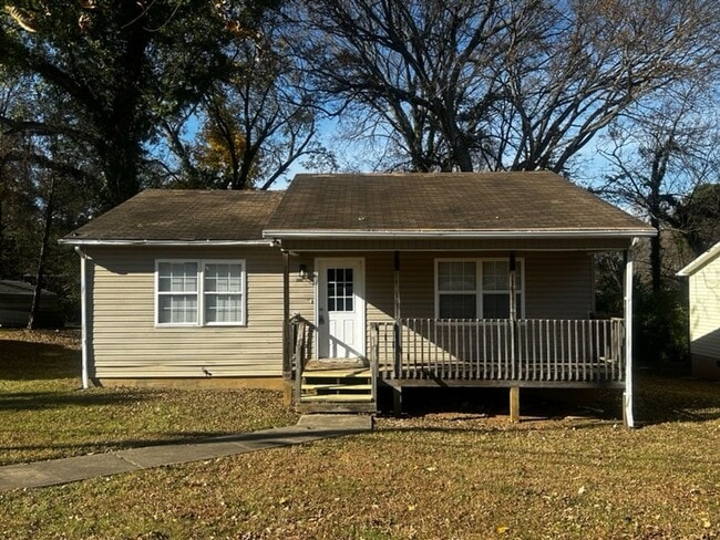 Primary Photo - Great 3 Bedroom, 2 Bath home in High Point!