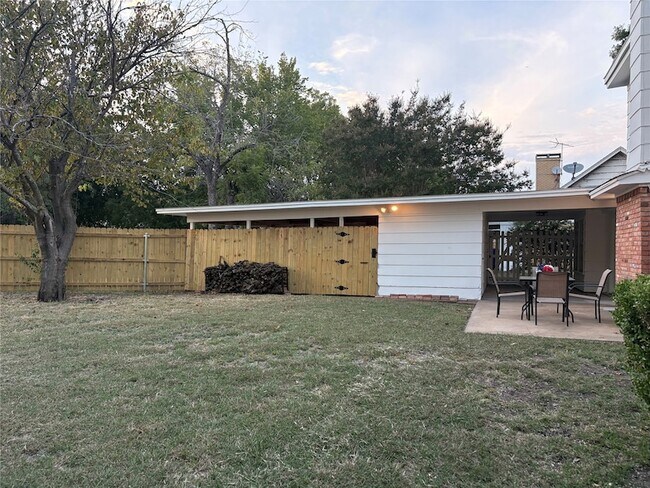 Building Photo - 2119 Quail Run
