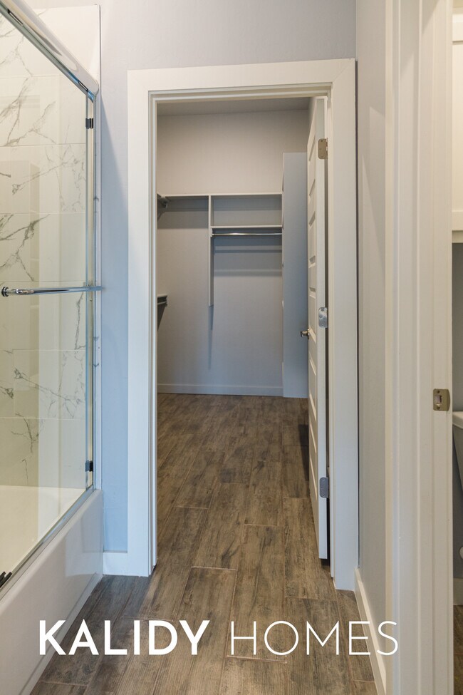 Building Photo - 512 Remington Ave