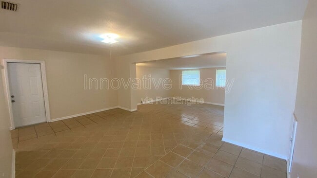 Building Photo - 4911 Danny Boy Cir