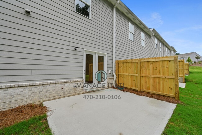 Building Photo - Brand New 3 Bedroom Townhome in Buford, GA