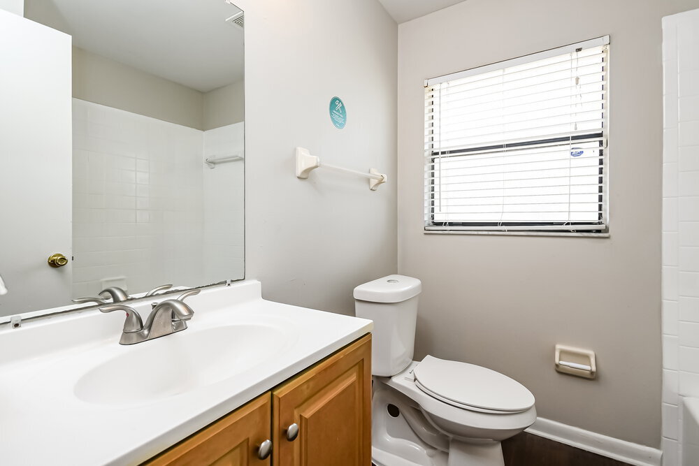 Building Photo - 1209 Croydon Cir