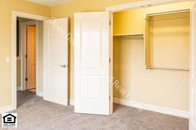 Building Photo - 13558 Paperbark Trail