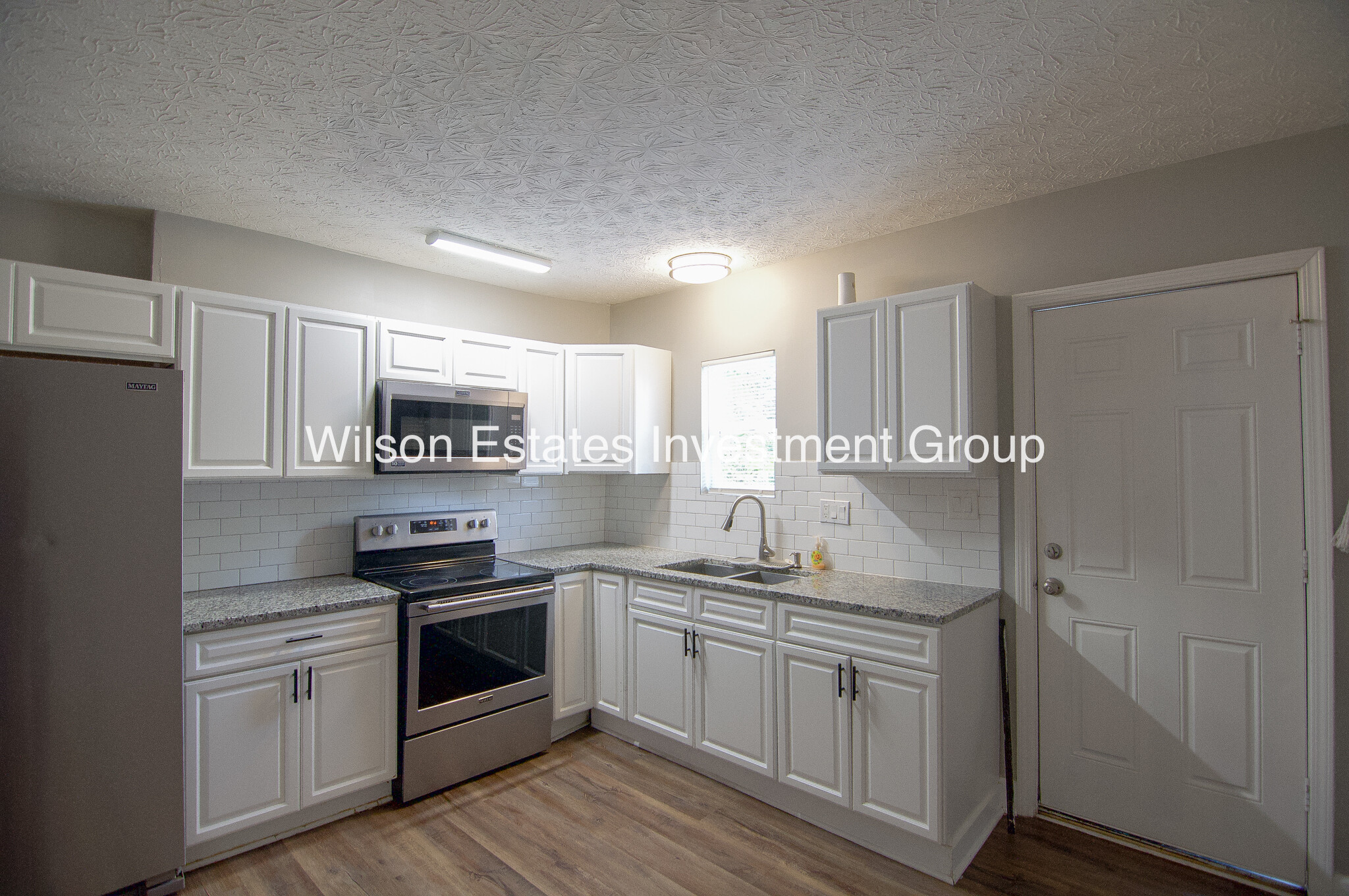Building Photo - 213 Midland Ave