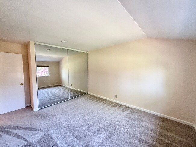 Building Photo - Cupertino- Beautifully updated townhome wi...