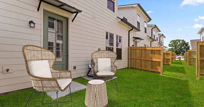 Building Photo - (part of Oak Heritage - DNU) Arabella at Dutchtown