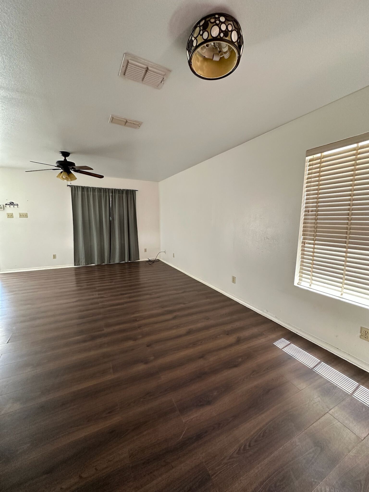 Building Photo - 3334 Aberdeen Loop