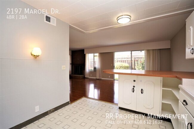 Building Photo - 2197 Maroel Dr