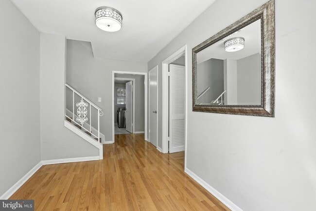 Building Photo - 9104 Hamilton Dr