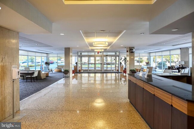 Building Photo - 10500 Rockville Pike