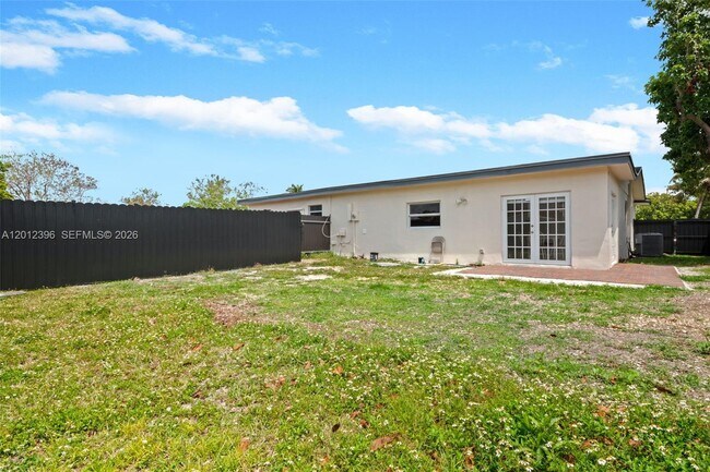 Building Photo - 11950 SW 199th St