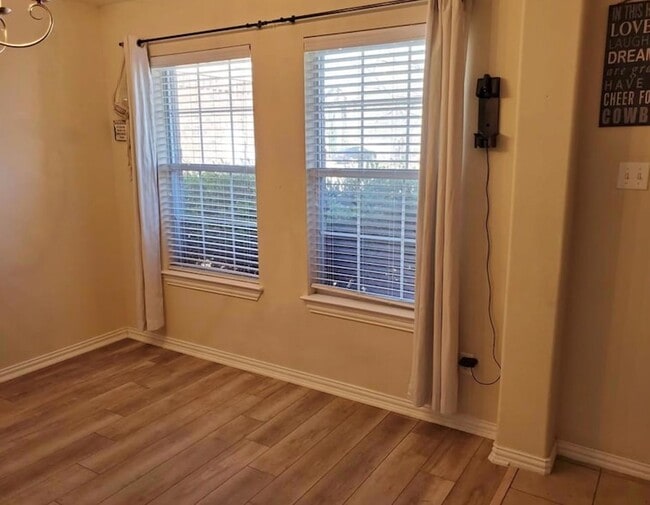 Building Photo - 2344 Chimney Rock Rd