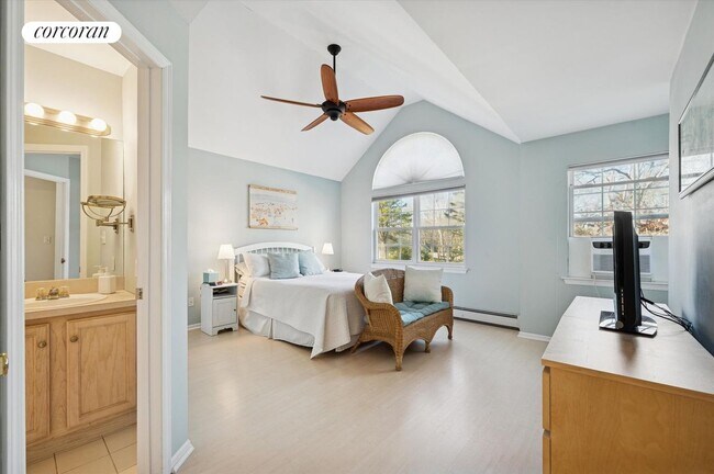 Building Photo - 7 Huckleberry Ln