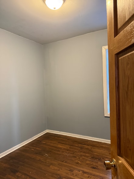 Building Photo - 3245 Pearl St