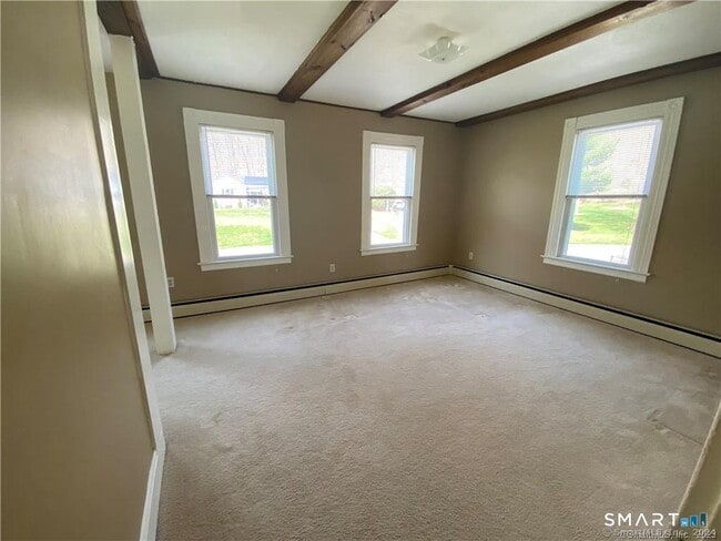 Building Photo - 114 Nooks Hill Rd