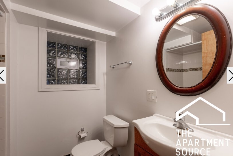 Building Photo - 2835 N Damen Ave