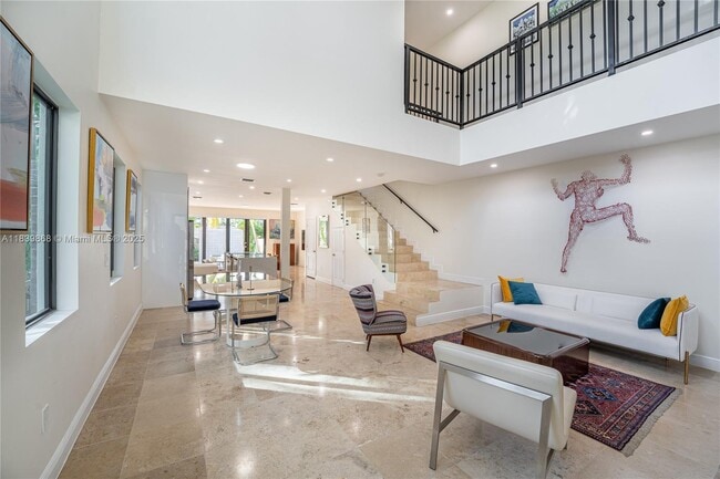 Primary Photo - 2766 SW 33rd Ave