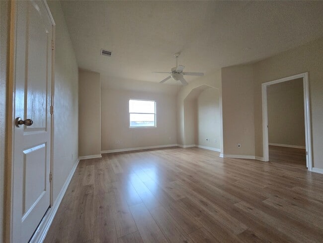 Building Photo - 26819 Granite Valley Ln