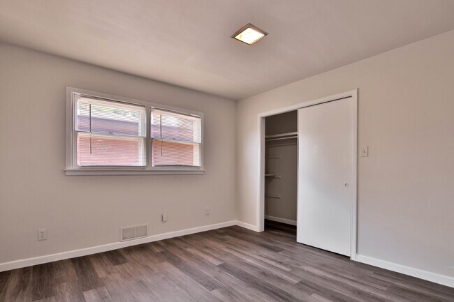 Building Photo - 3607 45th St