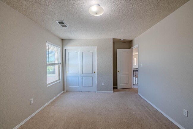 Building Photo - 10532 Coyote Canyon Pl NW