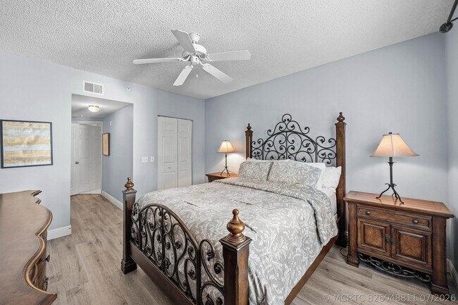Building Photo - 4307 Tuscany Way