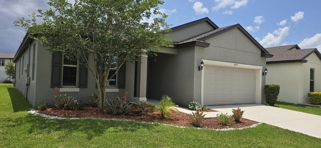 Building Photo - 3520 Starkey Dr