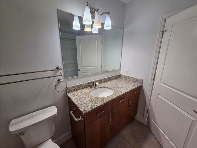 Building Photo - 44 Peachtree Pl NE