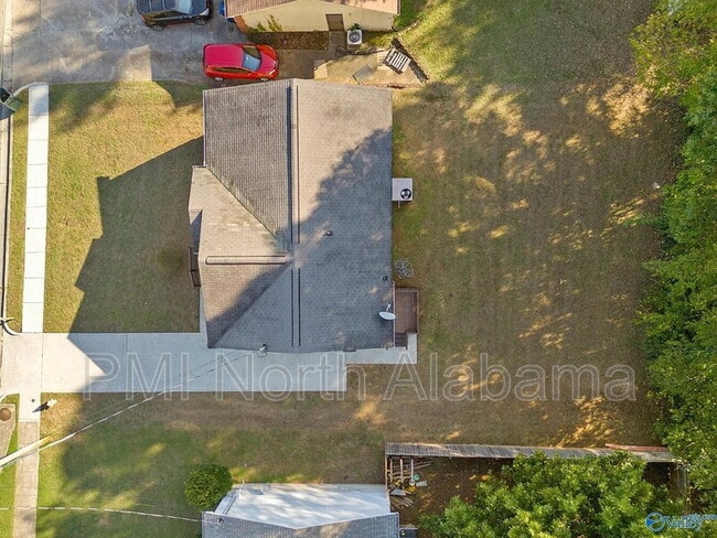 Building Photo - 3103 Sonya Dr NW