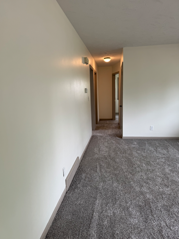Building Photo - 727 N Beadle St