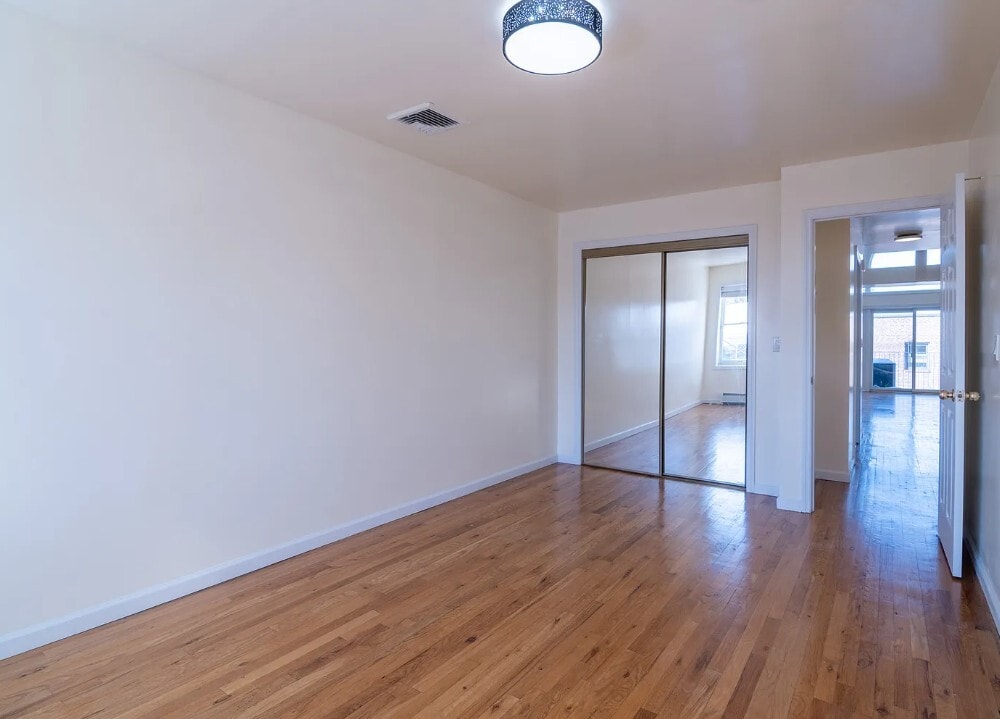 Building Photo - 25016 41st Rd