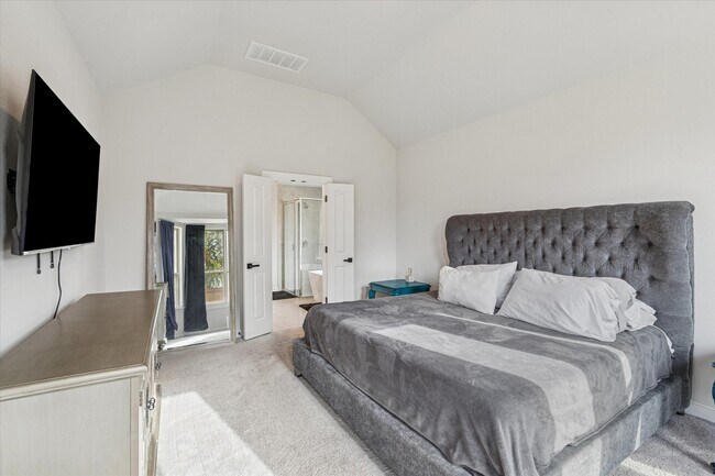 Building Photo - 7933 Spring Run Dr