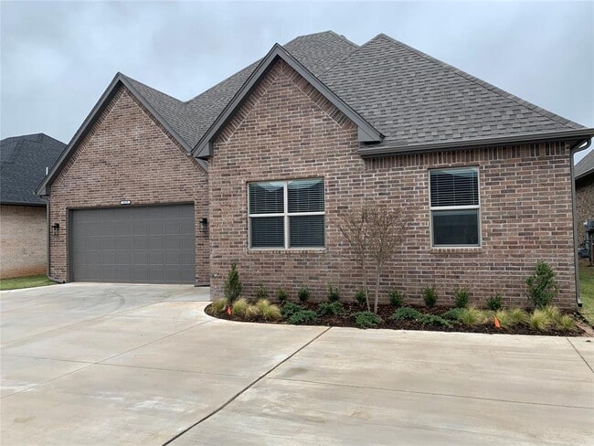 Building Photo - 3219 Enclave Pl