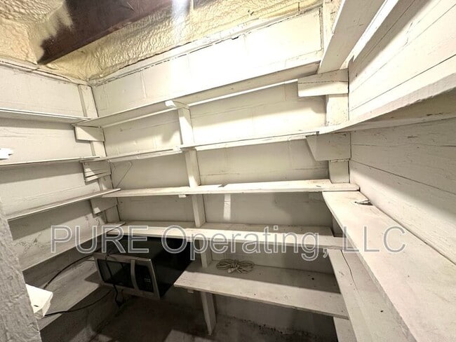 Building Photo - 4679 Poppleton Ave