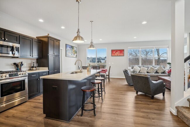 Building Photo - 415 Tawny Elm Pkwy