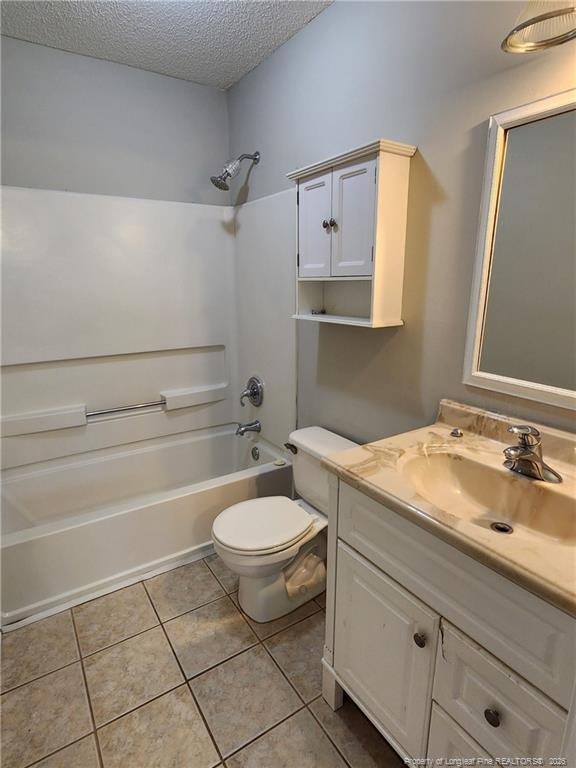 Building Photo - 909 Bramblewood Ct