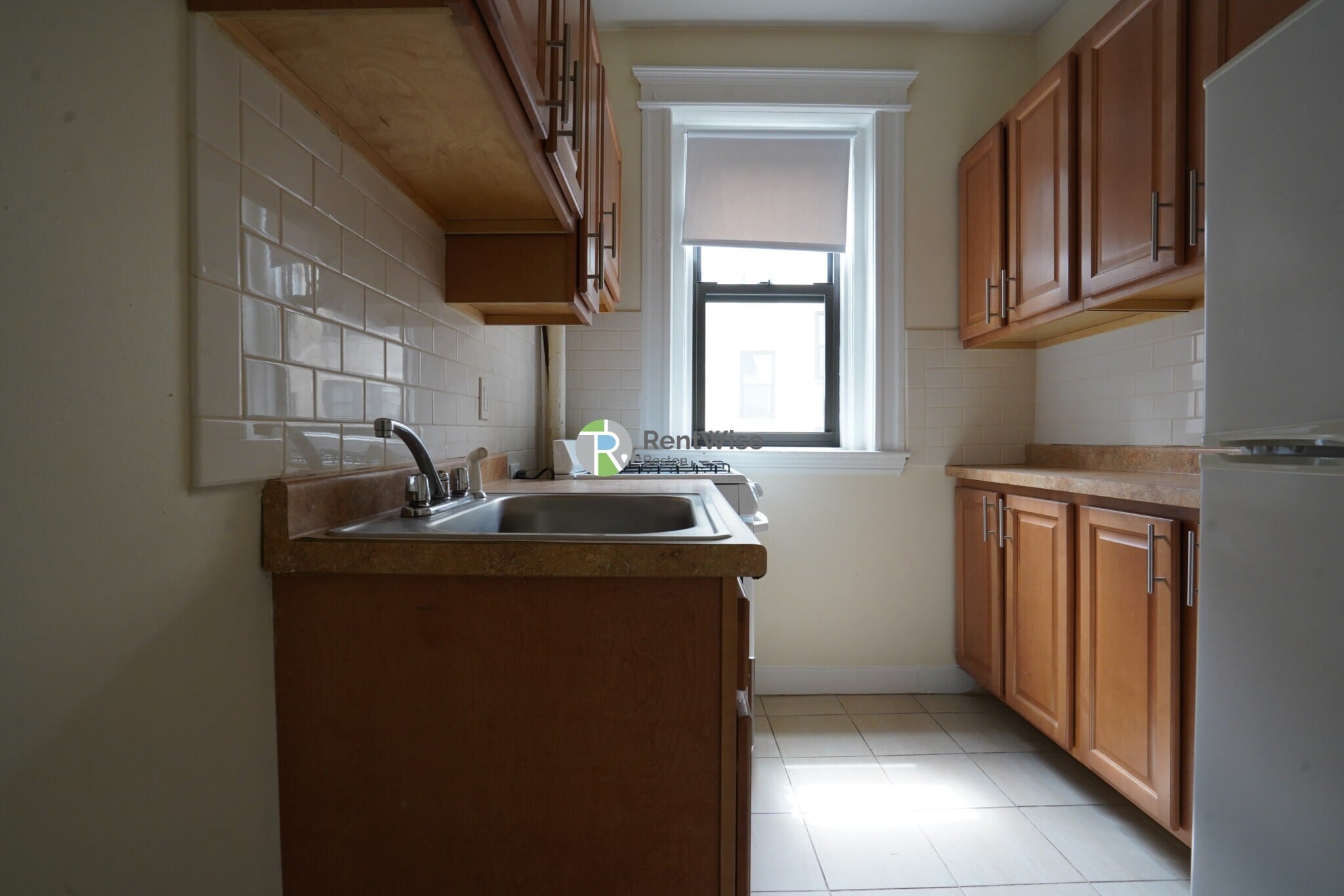 Building Photo - 1144 Commonwealth Ave